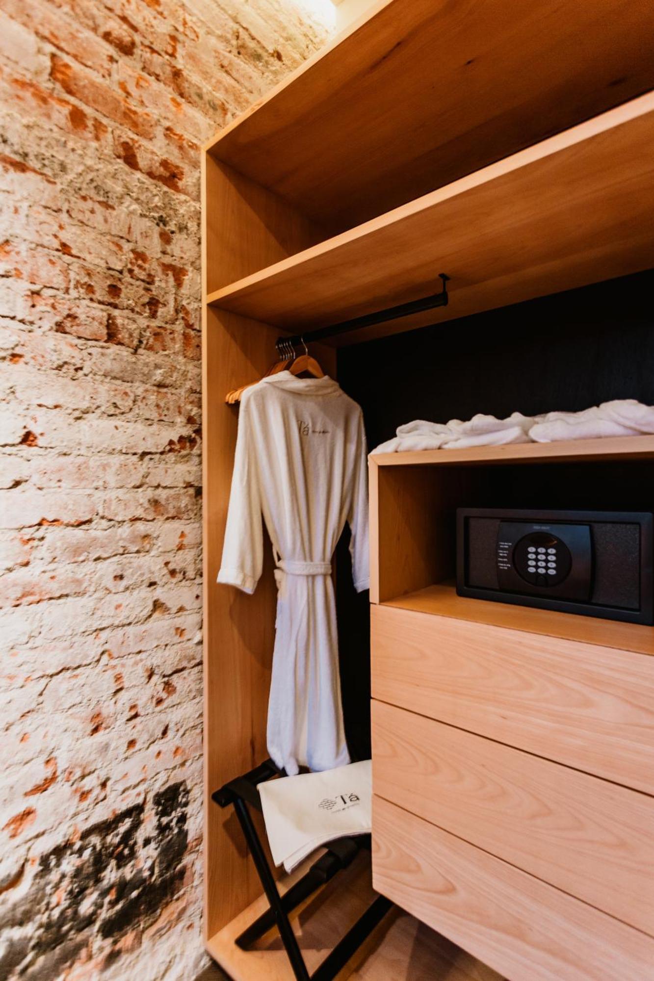 Ta Hotel De Diseno كويريتارو الغرفة الصورة